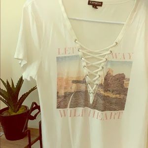 Express Vintage Super soft Tee